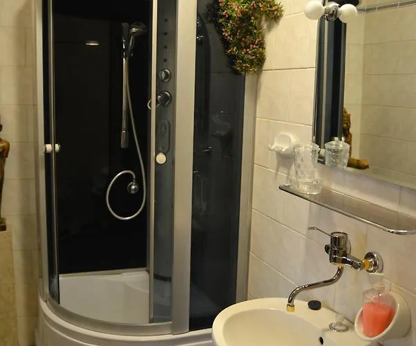 Posta Hotell *